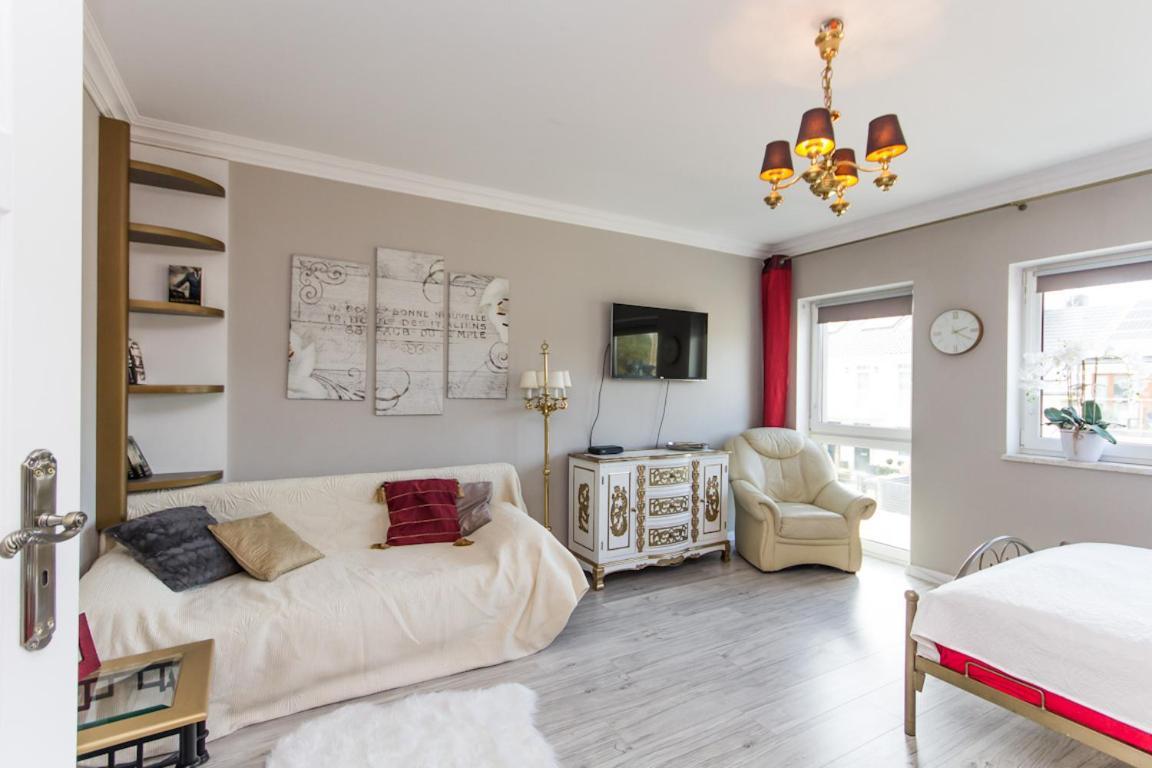 Sloneczne Apartamenty سفينويتشي المظهر الخارجي الصورة