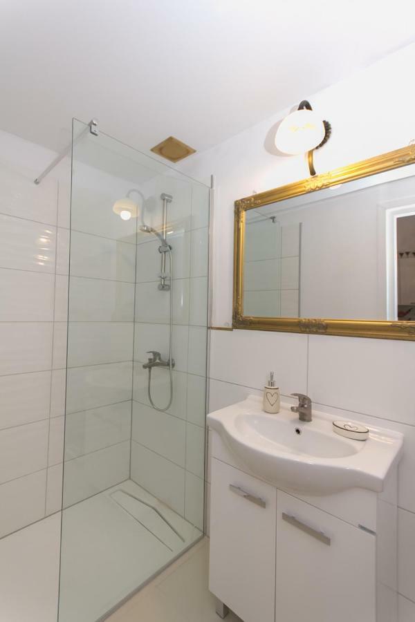 Sloneczne Apartamenty سفينويتشي المظهر الخارجي الصورة